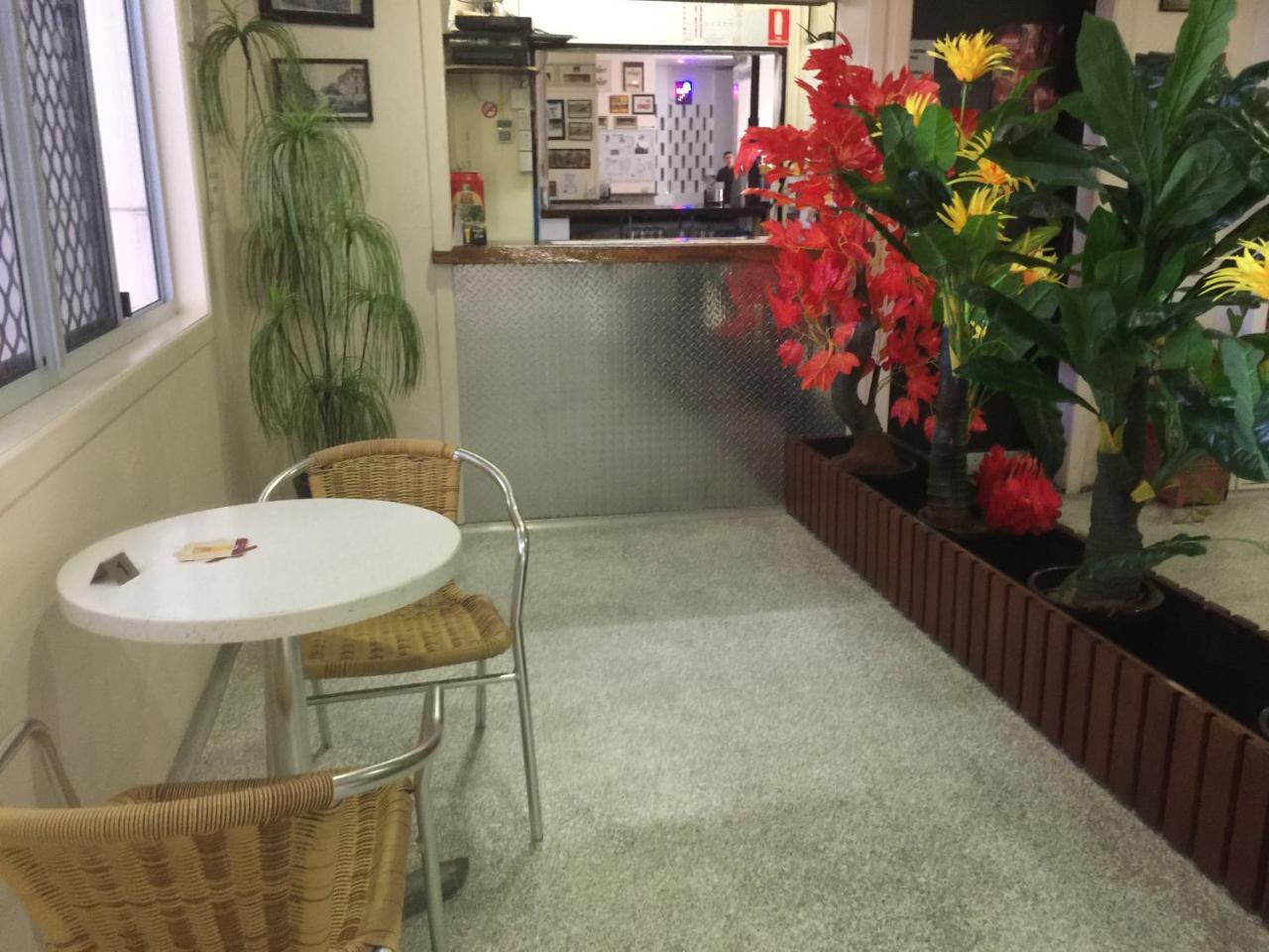 מרילבורו Granville Tavern And Motel מראה חיצוני תמונה